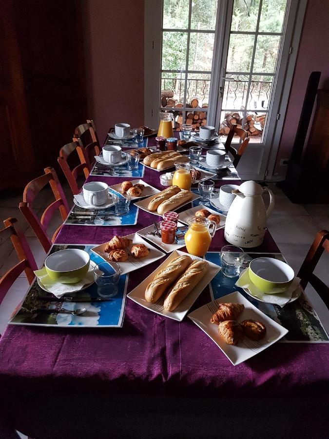 La Combe Joseph Bed & Breakfast Remoulins Ngoại thất bức ảnh